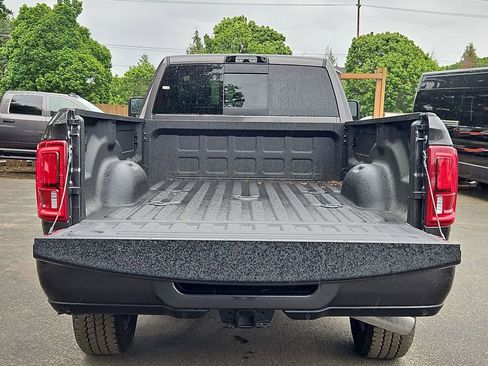 New 2026 RAM 2500 Laramie w/ Night Edition AWD/4WD image 10