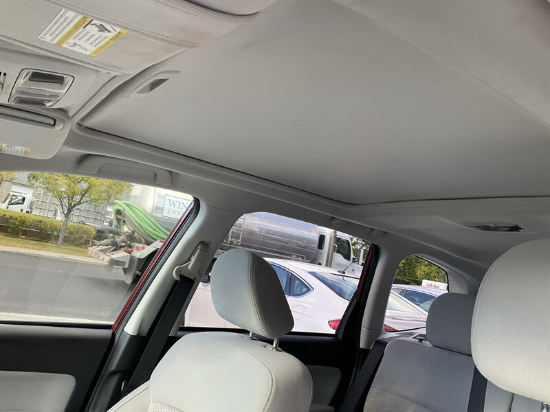Used 2014 Subaru Forester 2.5i Premium w/ All-Weather Package AWD/4WD image 15