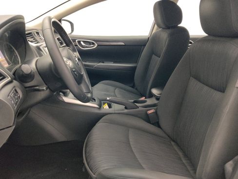Used 2019 Nissan Sentra SV FWD image 17