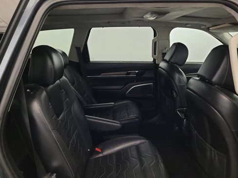 Used 2022 Kia Telluride SX w/ SX Prestige Package AWD/4WD image 19