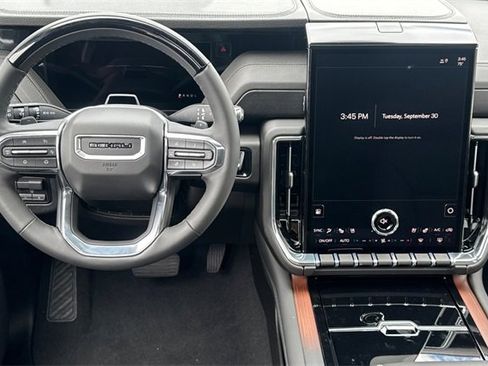 New 2026 GMC Yukon Denali w/ Denali Reserve Package image 14