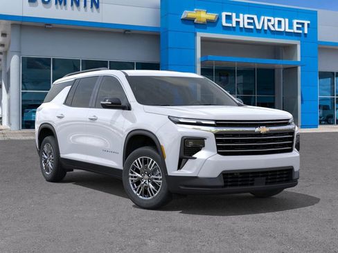 New 2026 Chevrolet Traverse LT image 8