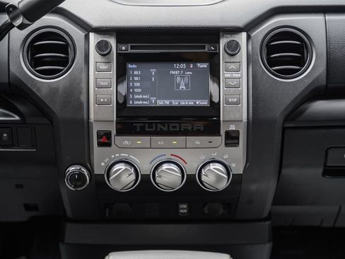Used 2019 Toyota Tundra SR AWD/4WD image 17