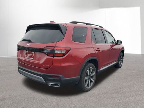 Used 2023 Honda Pilot Elite image 13