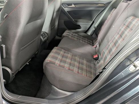Used 2015 Volkswagen GTI S image 21