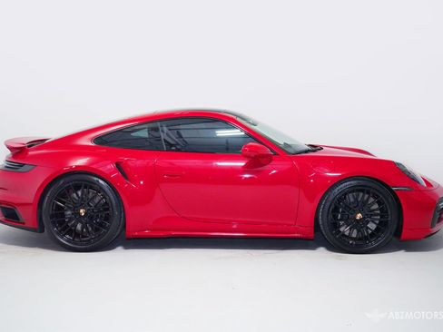Used 2023 Porsche 911 Turbo AWD/4WD image 3