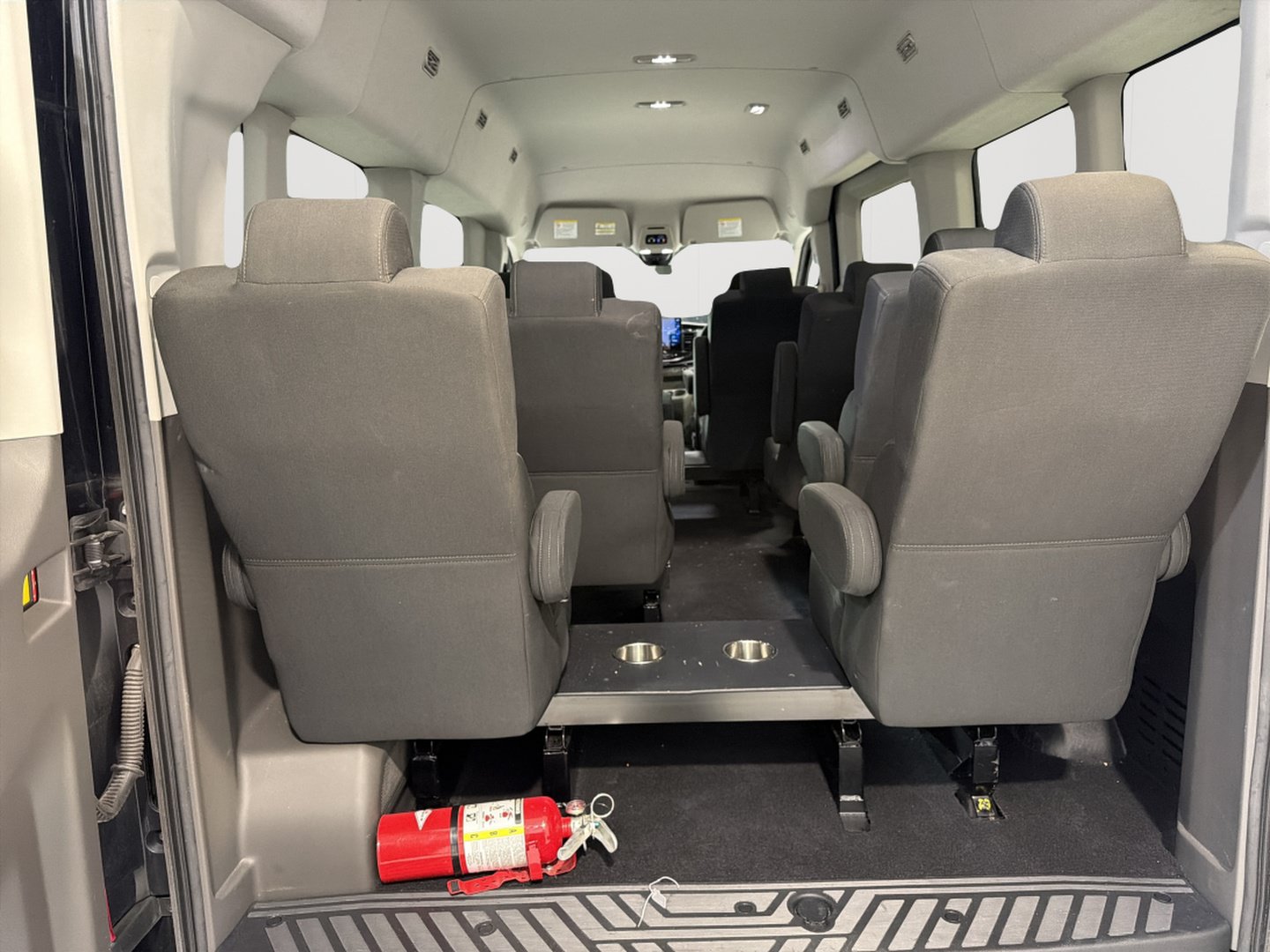 Used 2024 Ford Transit 350 XLT RWD image 6
