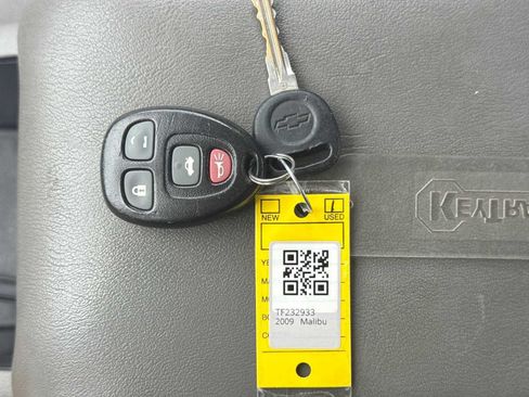 Used 2009 Chevrolet Malibu LS FWD image 29