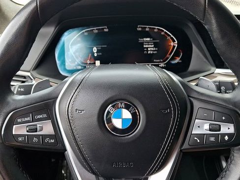 Used 2022 BMW X5 xDrive40i w/ Premium Package AWD/4WD image 25