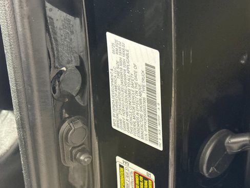 Used 2025 Honda Ridgeline RTL image 23