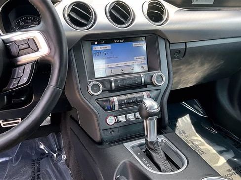 Used 2018 Ford Mustang Premium RWD image 6
