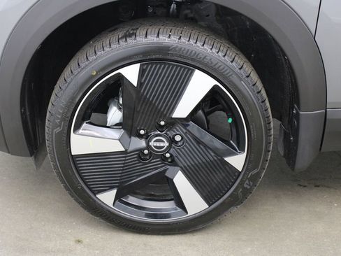 New 2026 Nissan Kicks SR w/ SR Premium Package image 27