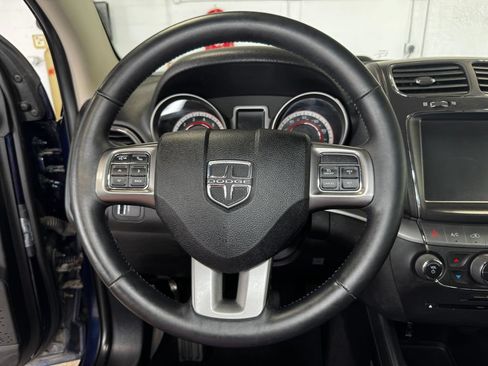Used 2017 Dodge Journey Crossroad w/ Popular Equipment Group AWD/4WD image 15