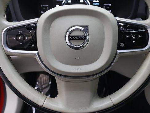 Used 2019 Volvo S60 T5 Momentum w/ Premium Package FWD image 18