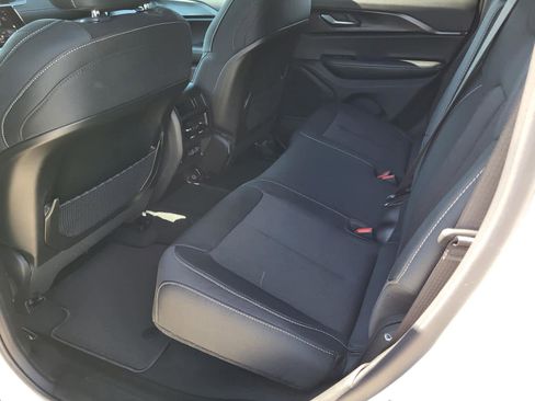 New 2025 Jeep Grand Cherokee Laredo w/ Luxury Tech Group I image 13