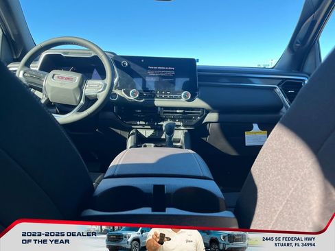 New 2026 GMC Canyon Elevation w/ Convenience Package image 17