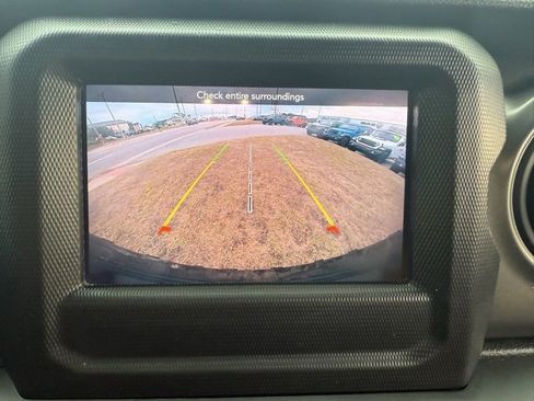 Certified 2021 Jeep Wrangler Unlimited Sport image 19