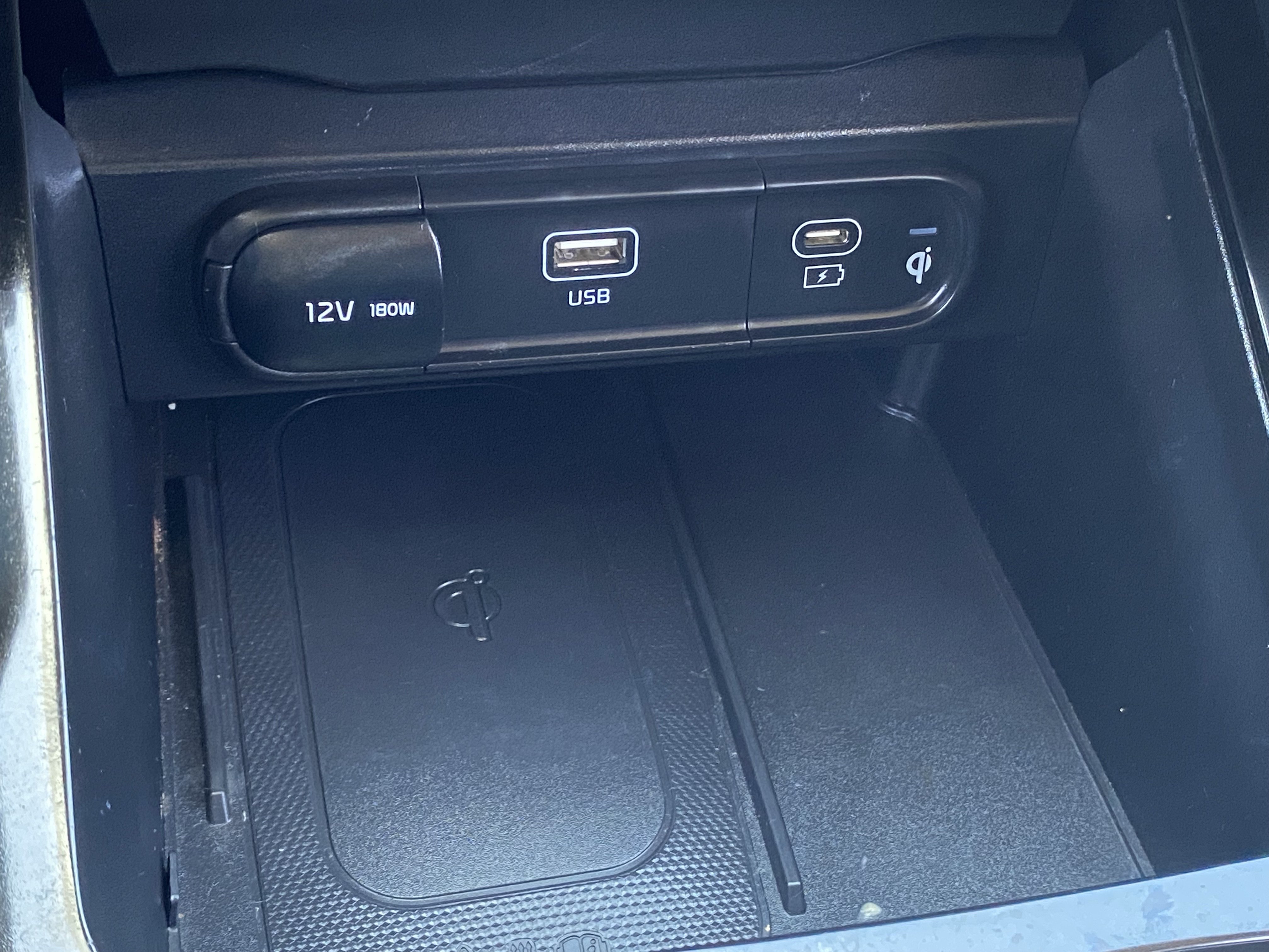 Used 2023 Kia Telluride S FWD image 29