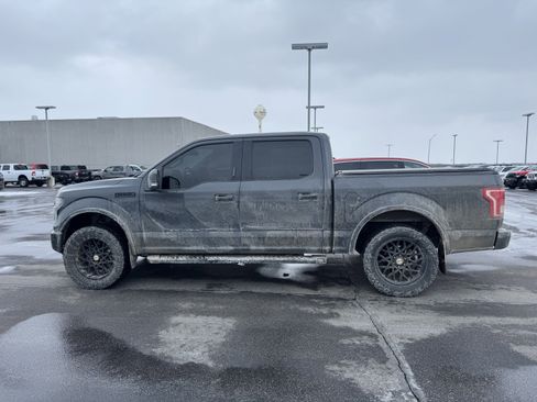 Used 2017 Ford F150 XLT w/ Equipment Group 302A Luxury image 6