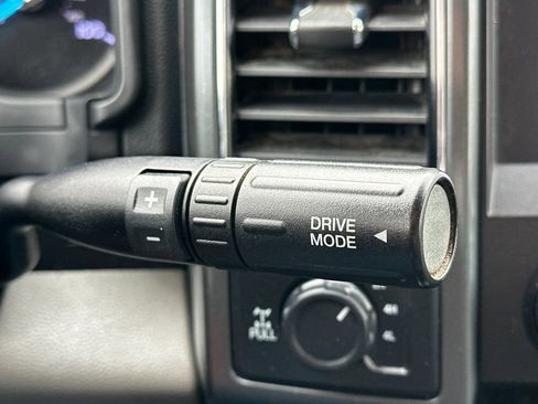 Certified 2022 Ford F250 XLT w/ XLT Premium Package image 20