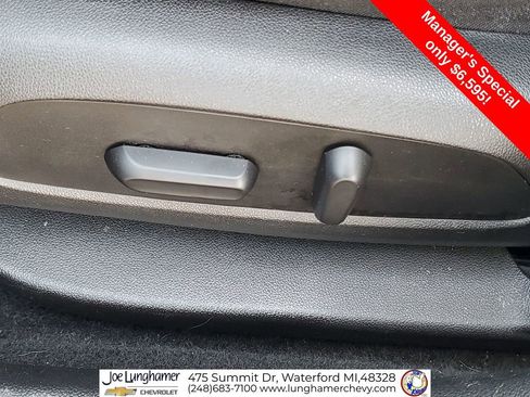 Used 2016 Chevrolet Cruze LT w/ Convenience Package FWD image 33