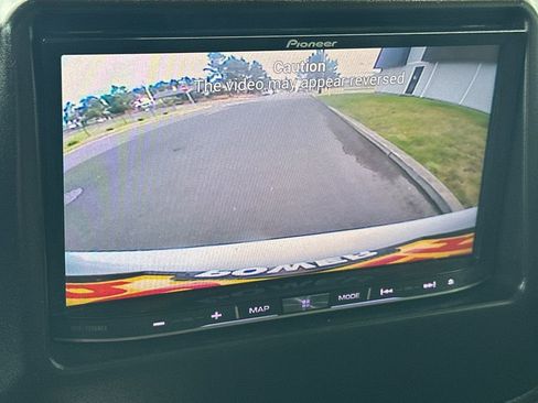 Used 2017 Jeep Renegade Latitude image 19