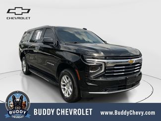 Used 2025 Chevrolet Suburban LT w/ Comfort Package RWD video 1