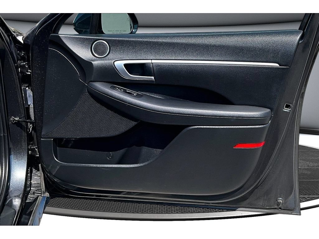 Used 2025 Hyundai Sonata SEL FWD image 47