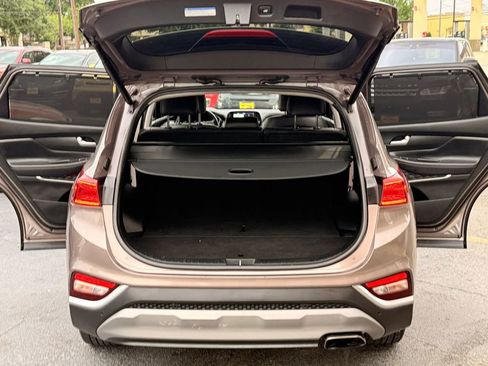 Used 2019 Hyundai Santa Fe FWD image 6