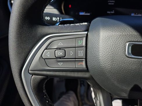 New 2025 Jeep Grand Cherokee Laredo X image 24