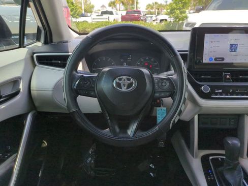 Certified 2024 Toyota Corolla Cross L FWD image 15