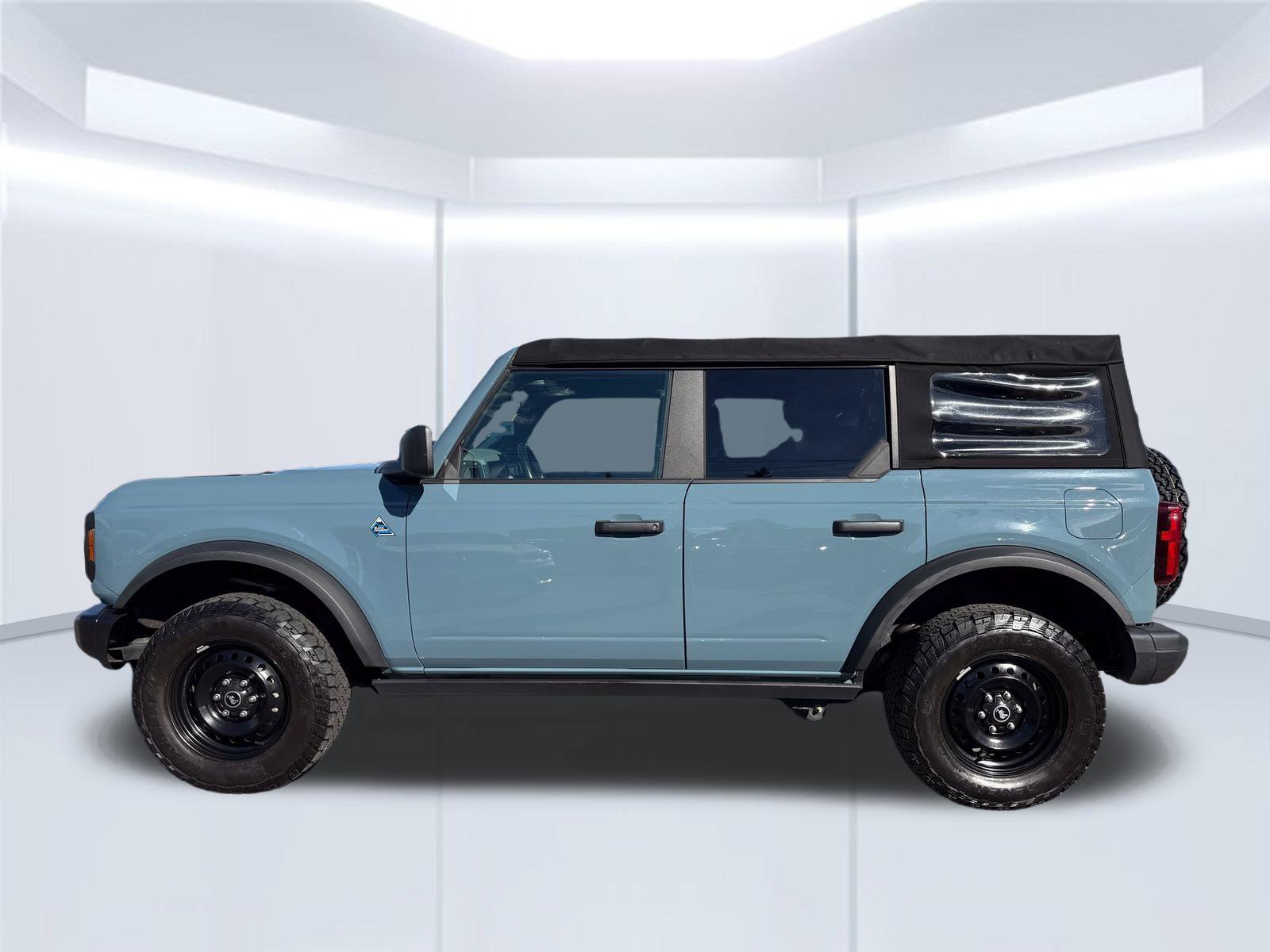 Used 2022 Ford Bronco Black Diamond AWD/4WD image 8
