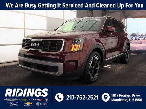Used 2024 Kia Telluride S w/ S Sunroof Package FWD image 1