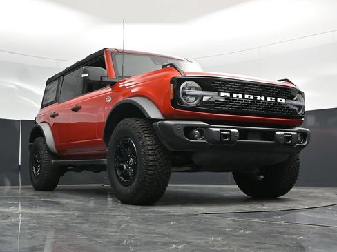 Used 2023 Ford Bronco Wildtrak AWD/4WD image 54