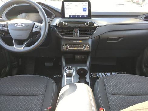 Used 2025 Ford Escape Active image 17