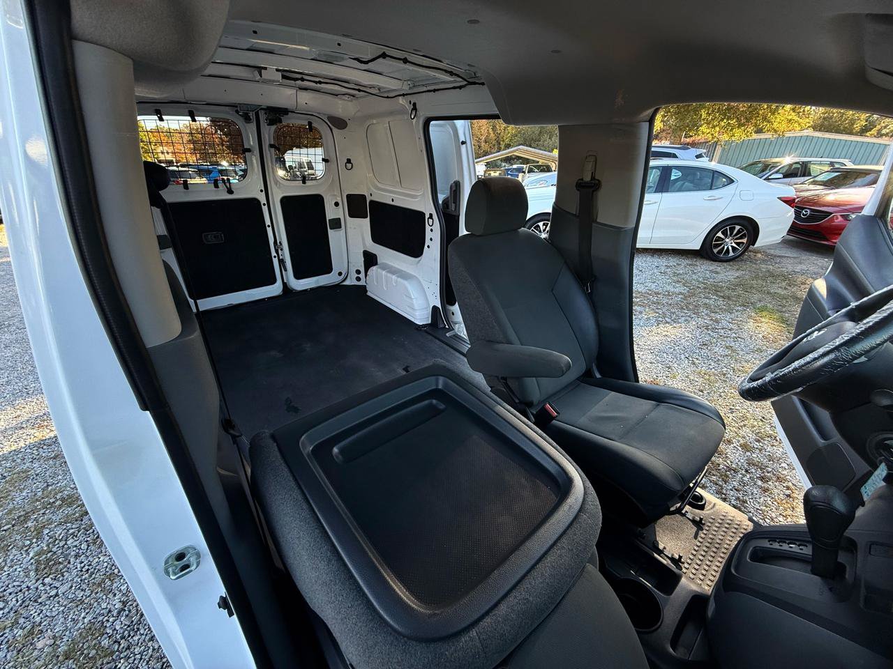 Used 2020 Nissan NV200 SV w/ Sliding Glass Door Package FWD image 29