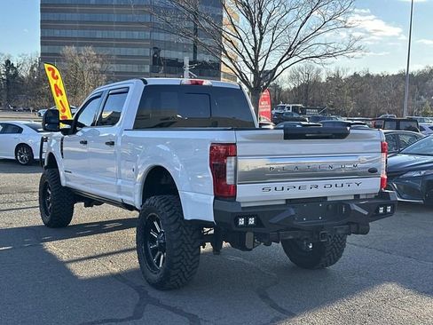 Used 2019 Ford F250 Platinum w/ Platinum Ultimate Package image 4