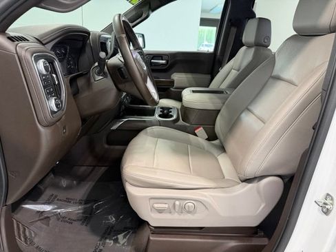 Used 2021 GMC Sierra 1500 SLT w/ SLT Premium Package AWD/4WD image 10