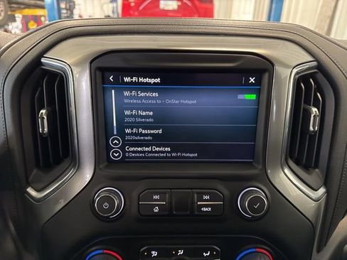 Used 2020 Chevrolet Silverado 1500 RST w/ All-Star Edition AWD/4WD image 3