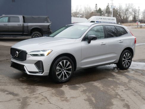 Certified 2025 Volvo XC60 B5 Plus w/ Climate Package image 7