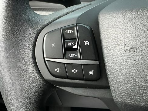 Used 2021 Ford Explorer 2WD image 39