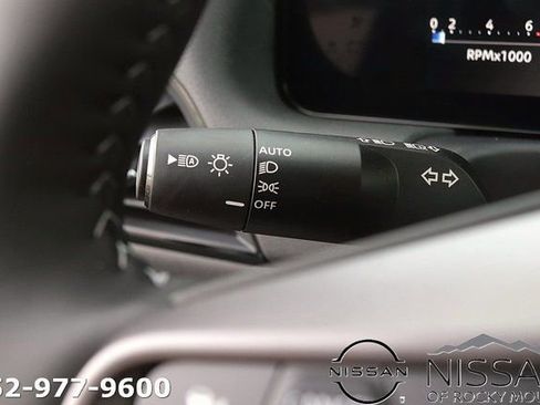 New 2026 Nissan Sentra SV w/ SV Convenience Package FWD image 21