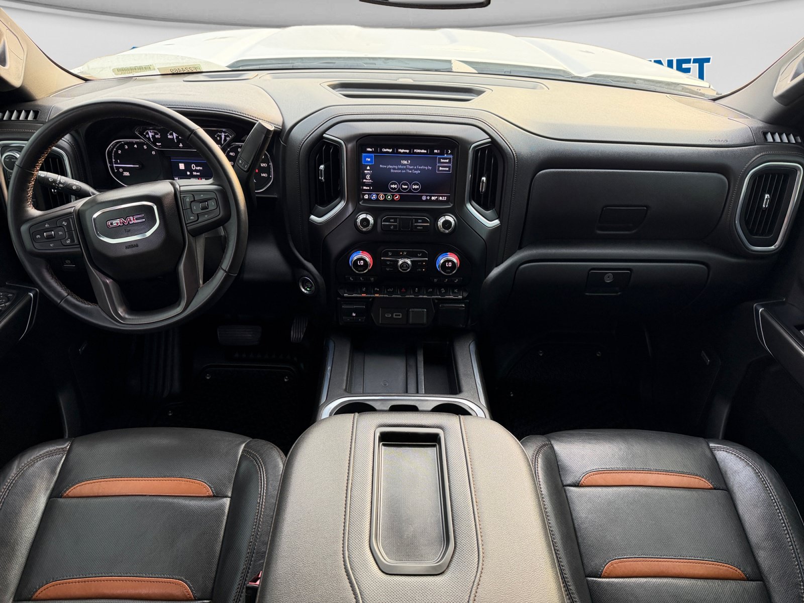 Used 2022 GMC Sierra 2500 AT4 w/ AT4 Preferred Package AWD/4WD image 12