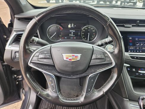 Used 2023 Cadillac XT5 Premium Luxury image 21