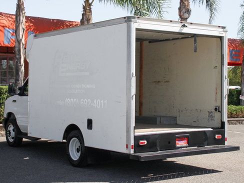 Used 2019 Ford E-350 and Econoline 350 Super Duty image 6