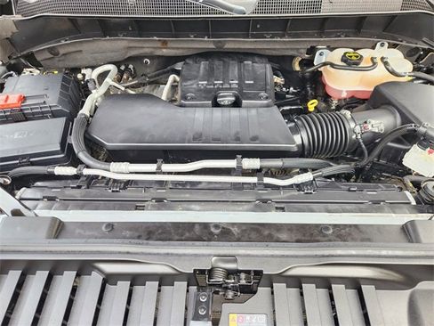 Used 2024 Chevrolet Silverado 1500 LT image 31
