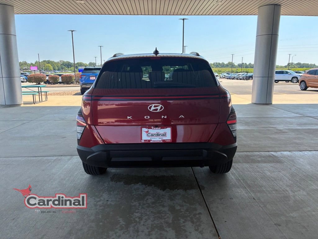 Used 2025 Hyundai Kona SEL FWD image 6