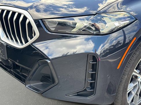 Used 2024 BMW X6 xDrive40i image 11