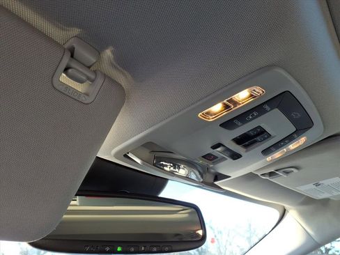 Certified 2022 Toyota Sienna XLE image 27