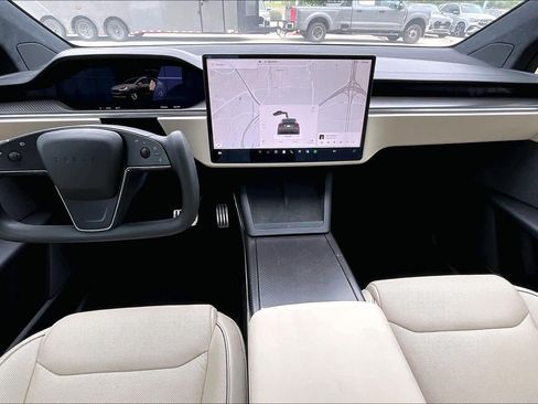Used 2022 Tesla Model X Plaid AWD/4WD image 15